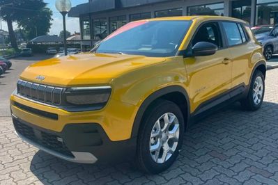 Jeep Avenger Altitude e-Hybrid 1.2 T3 AT FWD