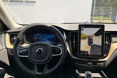 Volvo XC60 T6 Plug-In Hybrid AWD Ultra Bright aut