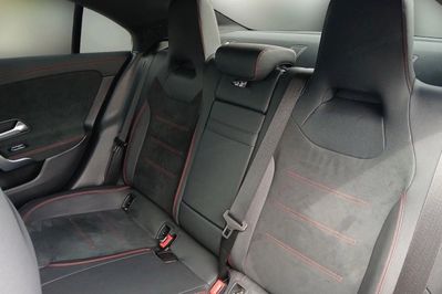 Mercedes CLA 180 mHEV 8G-DCT