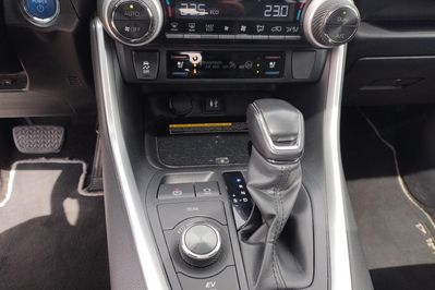 Toyota RAV4 2.5 Hybrid Executive 4x4