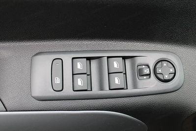 Fiat Qubo La Prima L1H1 AT