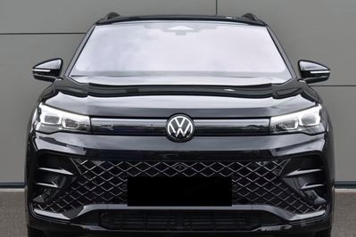 Volkswagen Tiguan R-Line Plus 1.5 eTSI DSG