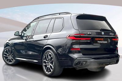 BMW X7 M60i xDrive