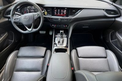 Opel Insignia SPORT2.0 Direct Injturbo 4X4 Innovation