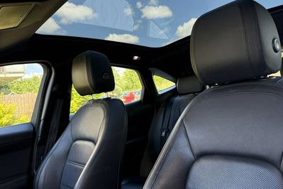 Jaguar E-Pace 2.0 I4P Awd r-Dynamic s