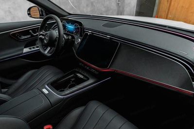 Mercedes Klasa E 220 d  4-Matic AMG