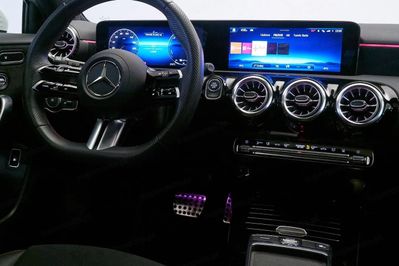 Mercedes Klasa A 250 e AMG Line