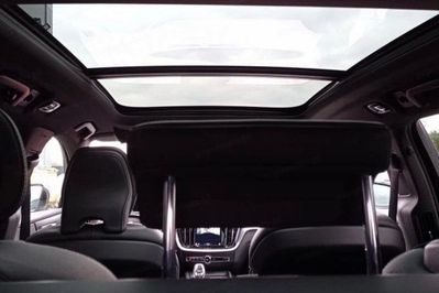 Volvo V60 B4 D R-Design