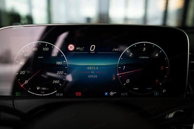 Mercedes Klasa E Kombi 220 d 4MATIC AMG Line