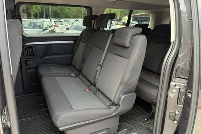 Peugeot Traveller BlueHDi