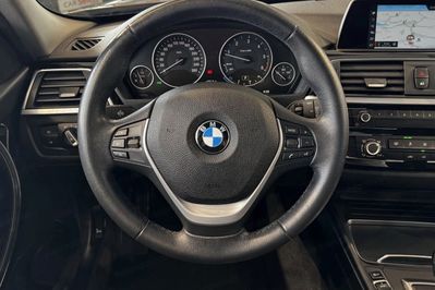 BMW Seria 3 Touring 318d