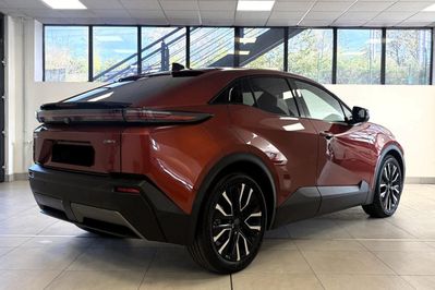 Toyota C-HR + Style BEV