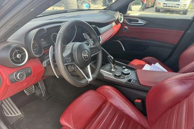 Alfa Romeo Giulia 2.0 Turbo Veloce Q4 aut