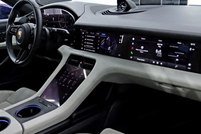 Porsche Taycan Turbo Sport Turismo