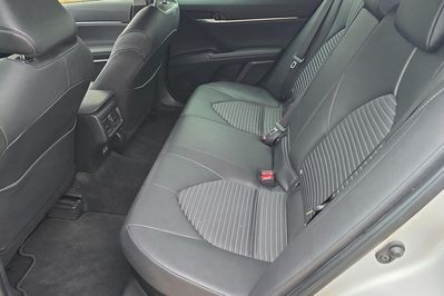 Toyota Camry 2.5 Hybrid Prestige