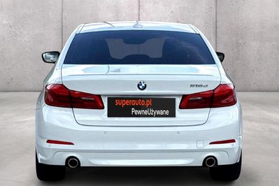 BMW Seria 5 518d Advantage