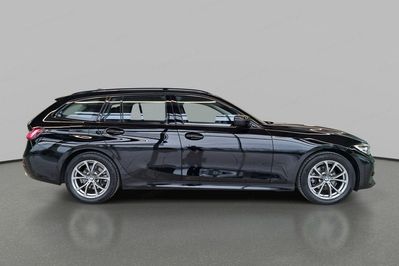 BMW Seria 3 318i aut