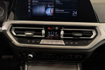 BMW Seria 3 318d mHEV aut