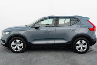 Volvo XC40 T3 Momentum Pro