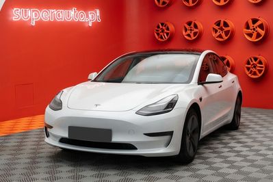 Tesla Model 3 RWD