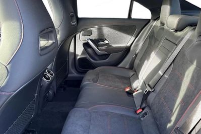Mercedes CLA 200 AMG Line