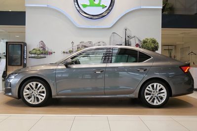 Skoda Octavia Drive Selection 1.5 TSI mHEV DSG