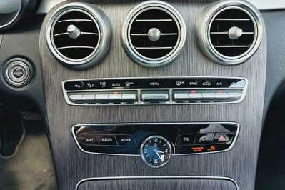 Mercedes Klasa C 200 4MATIC Avantgarde
