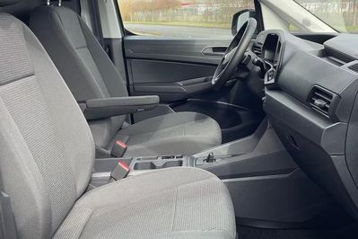 Volkswagen Caddy osobowy L2H1 TDI DSG