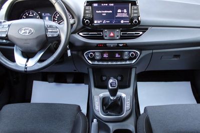 Hyundai i30 1.5 T-GDI Smart