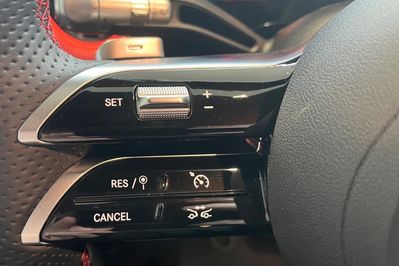 Mercedes GLB 220 4-Matic AMG Line