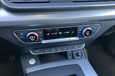 Audi Q5 40 TFSI  Quattro S Line S tronic