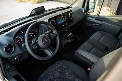 Mercedes Sprinter 315 CDI BASE Standard 9G-TRONIC