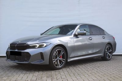 BMW Seria 3 330i xDrive M Sport