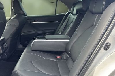 Toyota Camry Hybrid Executive CVT