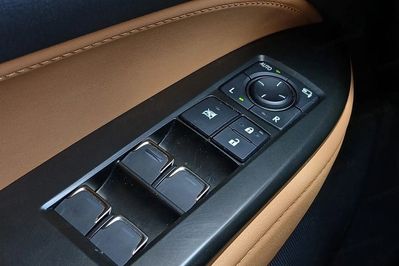 Lexus NX 350h Prestige 2WD