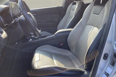 Toyota C-HR 2.0 Hybrid Executive