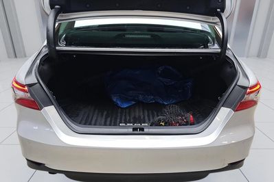 Toyota Camry 2.5 Hybrid Prestige