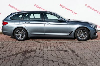 BMW Seria 5 520d xDrive Sport Line