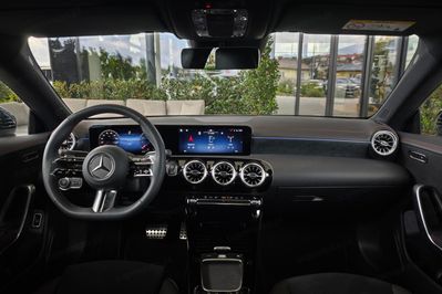 Mercedes CLA 200 AMG Line