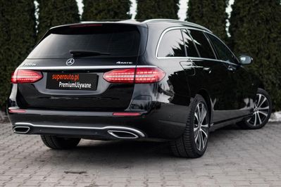 Mercedes Klasa E Kombi 300 de 4MATIC Avantgarde