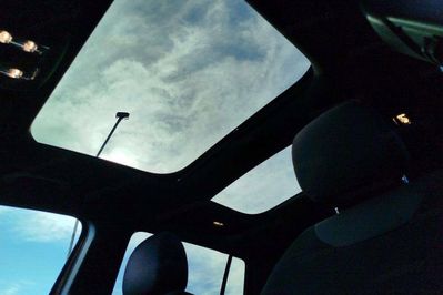 Mercedes GLB 200 AMG Line 7G-DCT