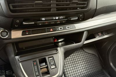 Peugeot Traveller BlueHDi