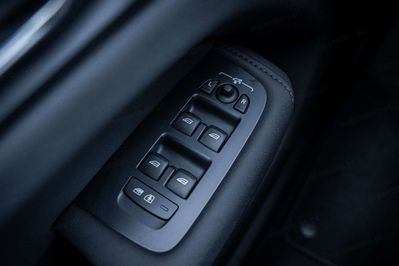 Volvo XC60 B5 AWD Ultra Black Edition