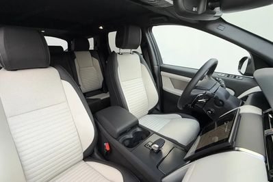 Land Rover Discovery Sport D200 Dynamic HSE