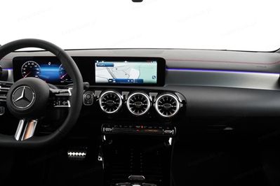 Mercedes CLA 200 AMG Line Shooting Brake