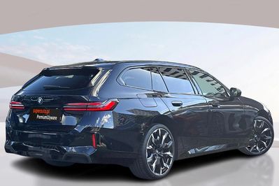 BMW Seria 5 Touring 520d xDrive M Sport