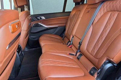 BMW X7 M60i xDrive mHEV sport-aut