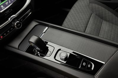 Volvo XC60 B4 D AWD Momentum Pro
