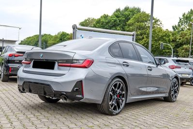 BMW Seria 3 330i xDrive M Sport
