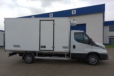 Iveco Daily 35S16H Kontener 8EP Izoterma Hi-Matic